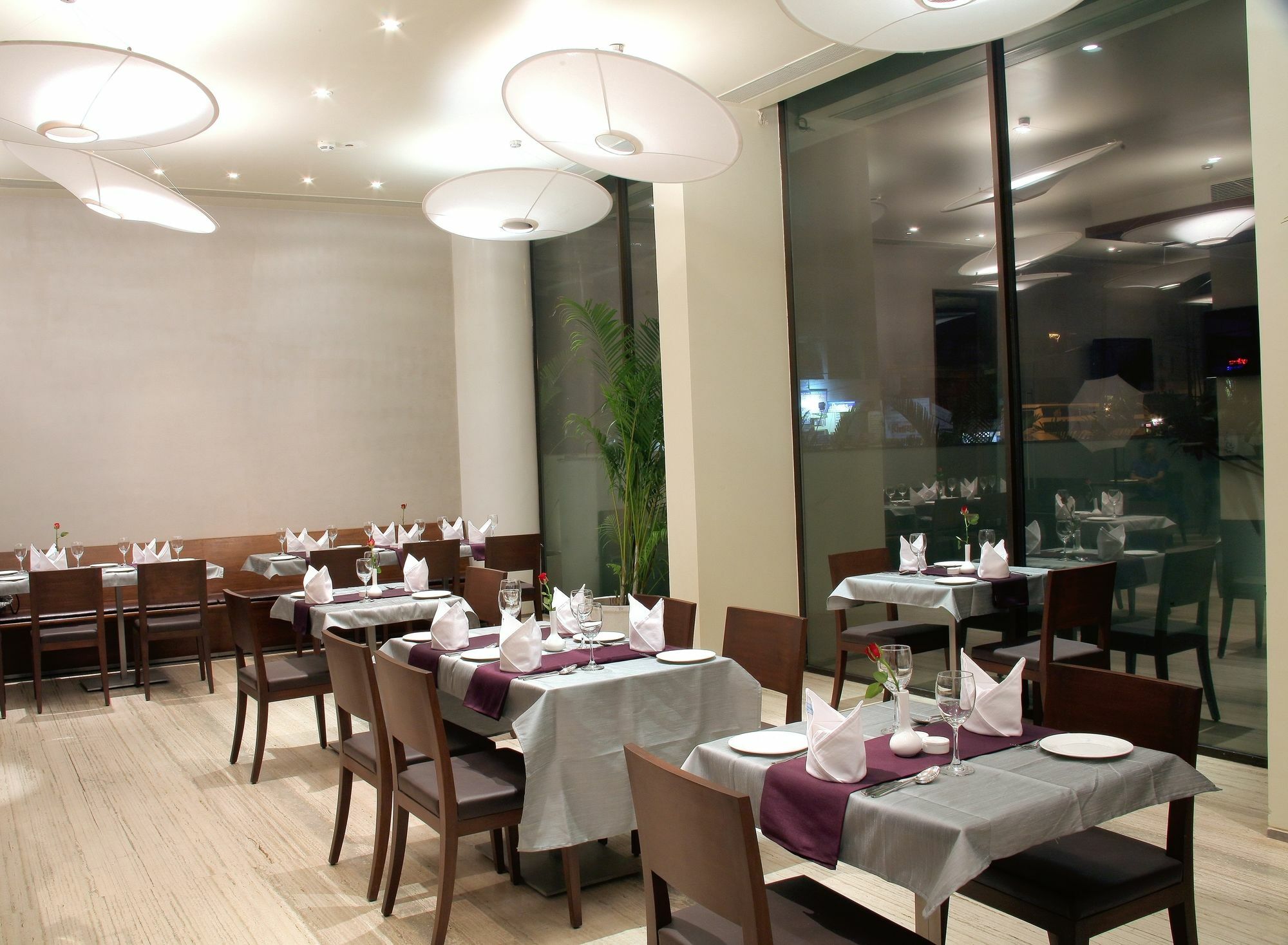 Marasa Sarovar Portico -Rajkot Exteriör bild